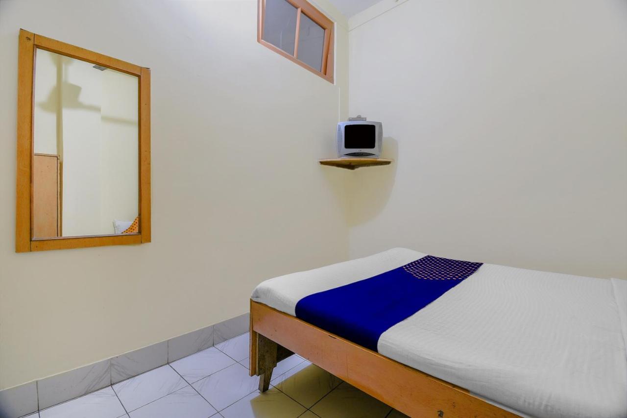 Oyo Flagship 71156 Hotel Jaybee'S Dibrugarh Eksteriør billede